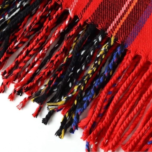 🧣NWOT Red Tartan Scarf - Unisex - Picture 6 of 9